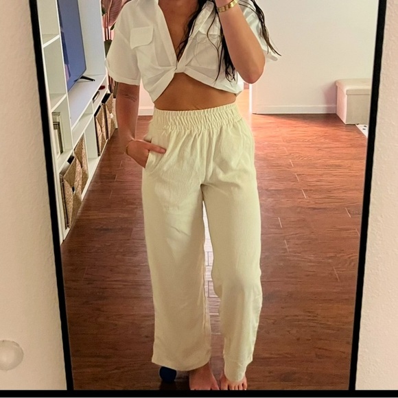 Forever 21 white high waisted corduroy velvet straight leg pants | NEW size S - Picture 10 of 11